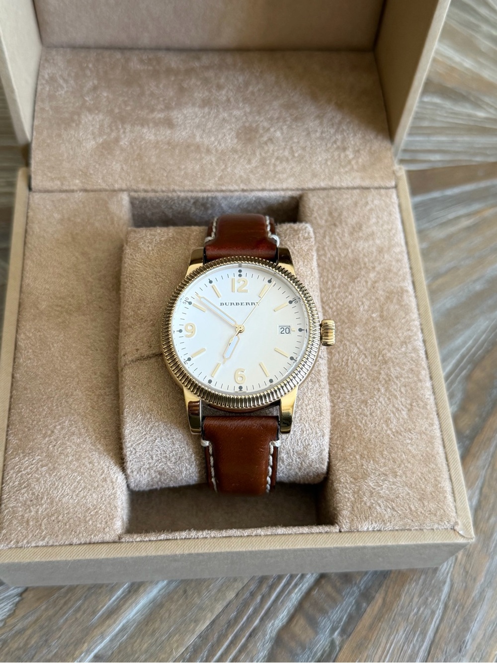 BURBERRY Utilitarian 38mm Gold-Tone Swiss Brown Leather White Dial Watch BU7852